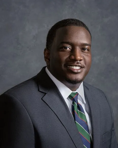 Darrell Comer